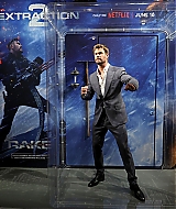 extraction2newyorkpremiere36.jpg